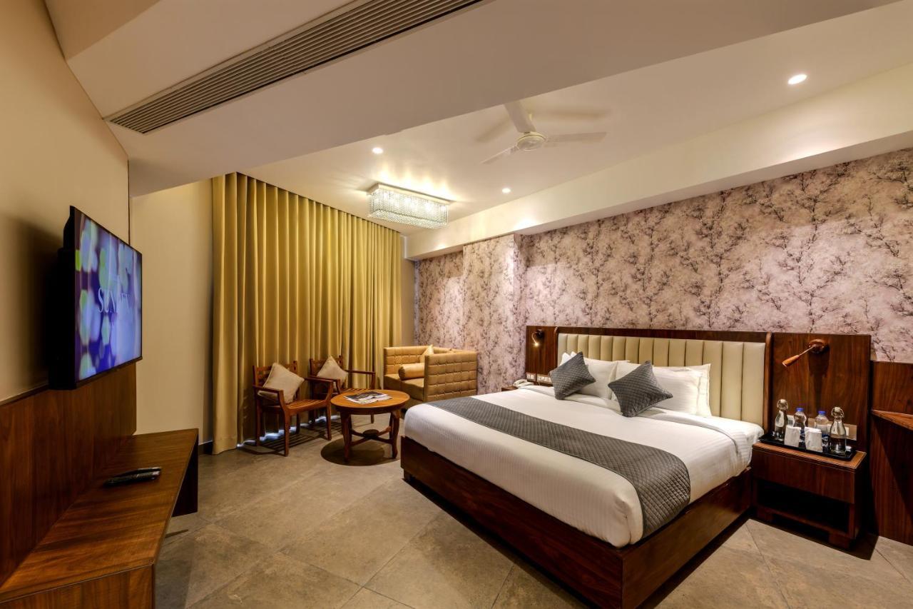 Sundex Hotel Thanjavur Esterno foto