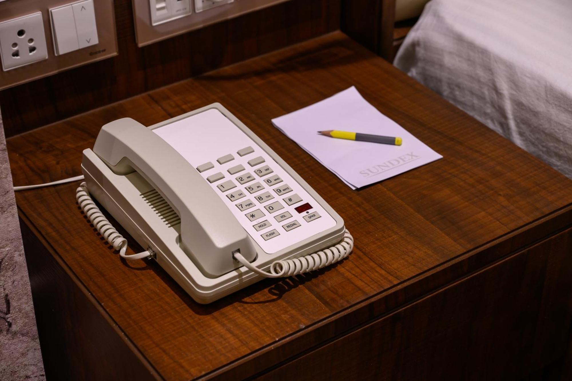 Sundex Hotel Thanjavur Esterno foto